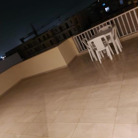Central Apartment In Swieqi Is-Swieqi Екстериор снимка