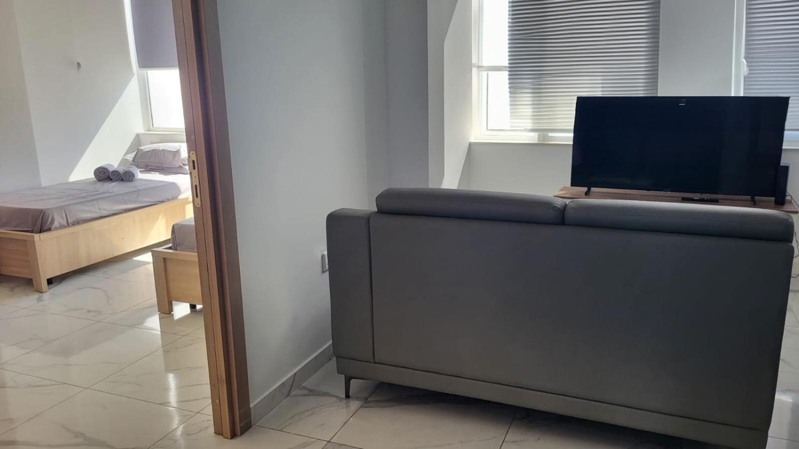 Central Apartment In Swieqi Is-Swieqi Екстериор снимка