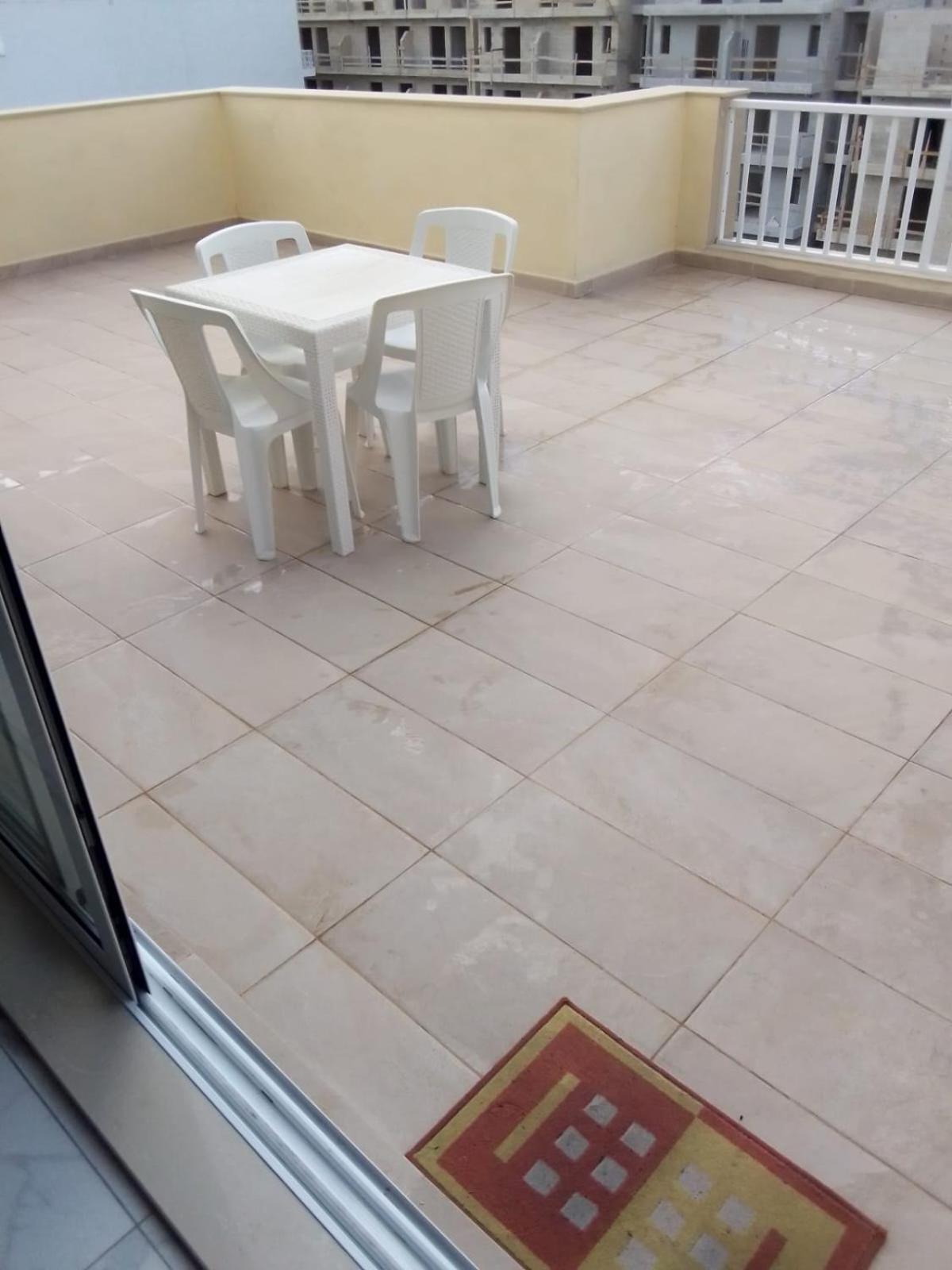 Central Apartment In Swieqi Is-Swieqi Екстериор снимка